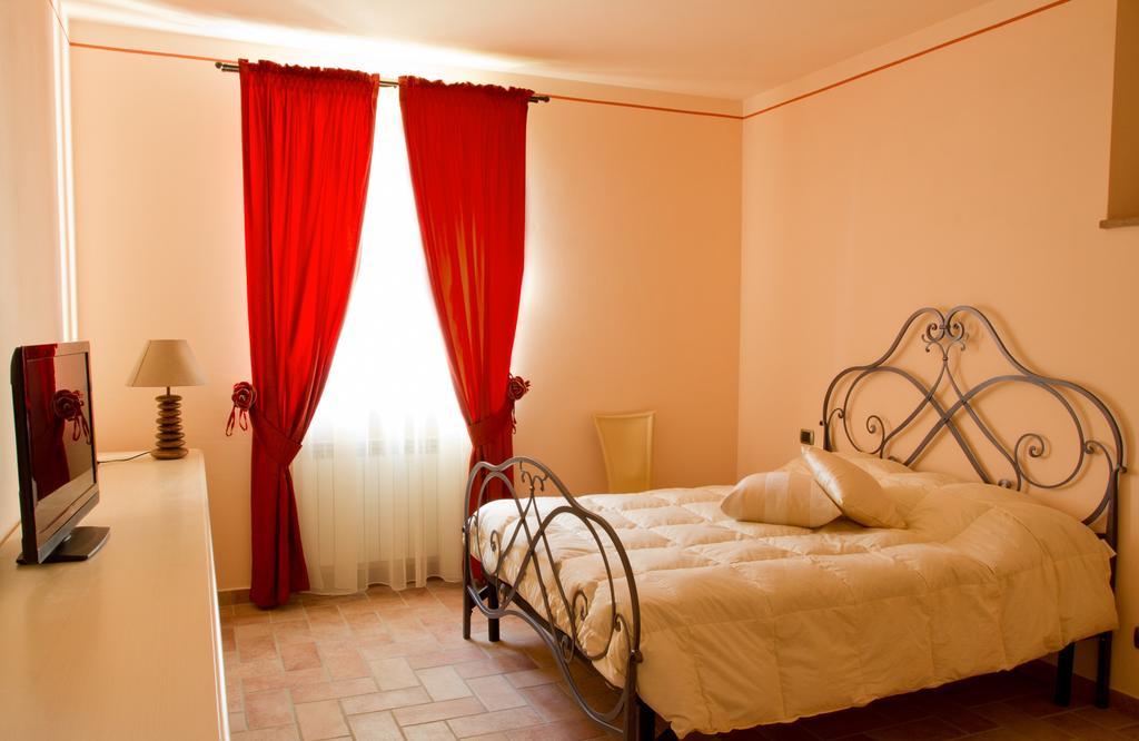 Villa Degli Ulivi Assisi Værelse billede